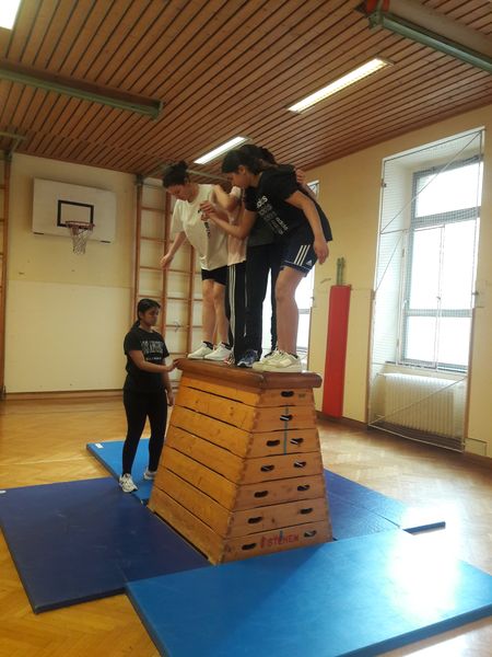 „Sport und fair handeln“ (3ab Mädchen) – Woche der Menschenrechte