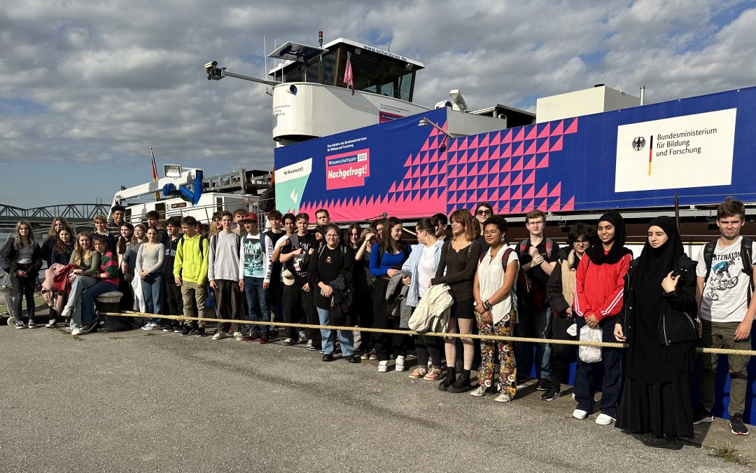 Übung VWA und WPF Science auf der MS Wissenschaft