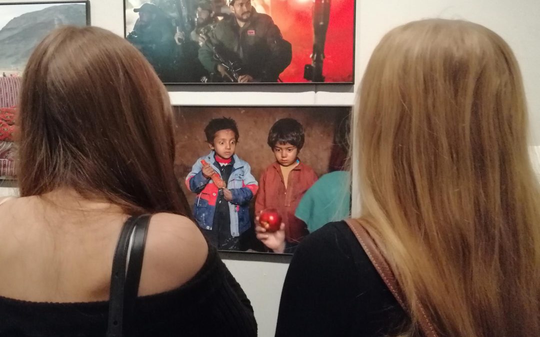 Pressefotos spiegeln unsere Welt: 5b und 6b in der Galerie Westlicht